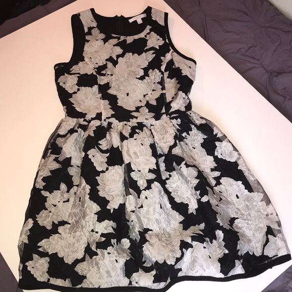 Piperlime collection dress, size small - Picture 3 of 7